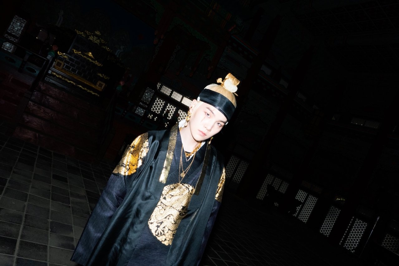 Từ cậu bé nghèo trở thành rapper – nhà sản xuất nổi tiếng thế giới ảnh 15 Tu cau be ngheo tro thanh rapper – nha san xuat noi tieng the gioi anh 15