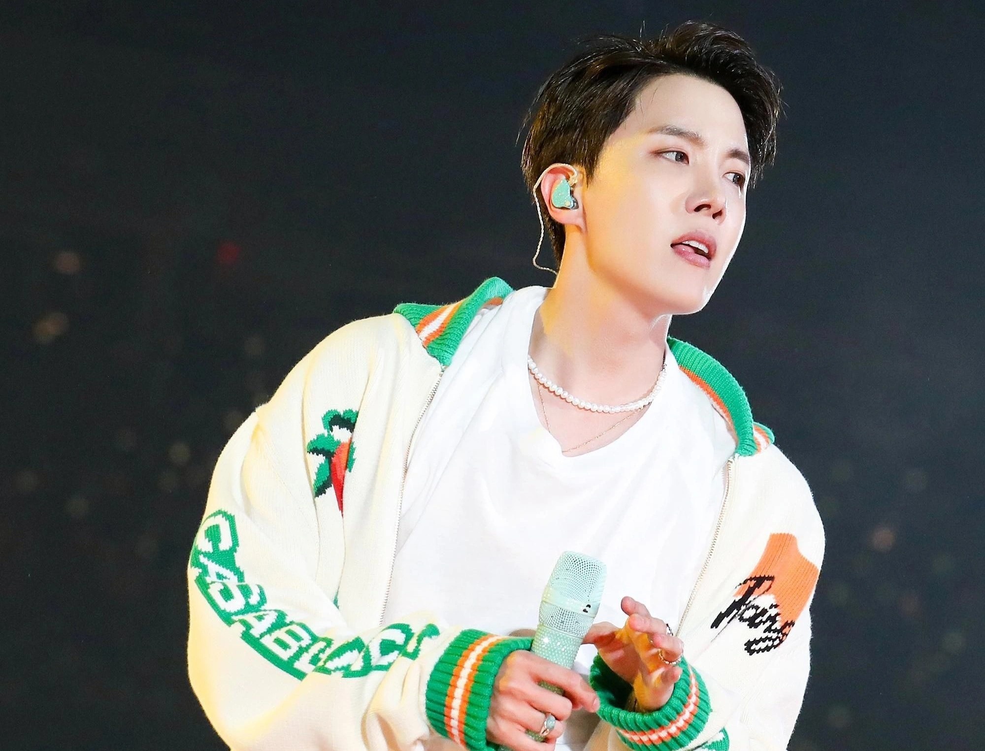 Tu vu cong duong pho thanh rapper than tuong cua BTS hinh anh