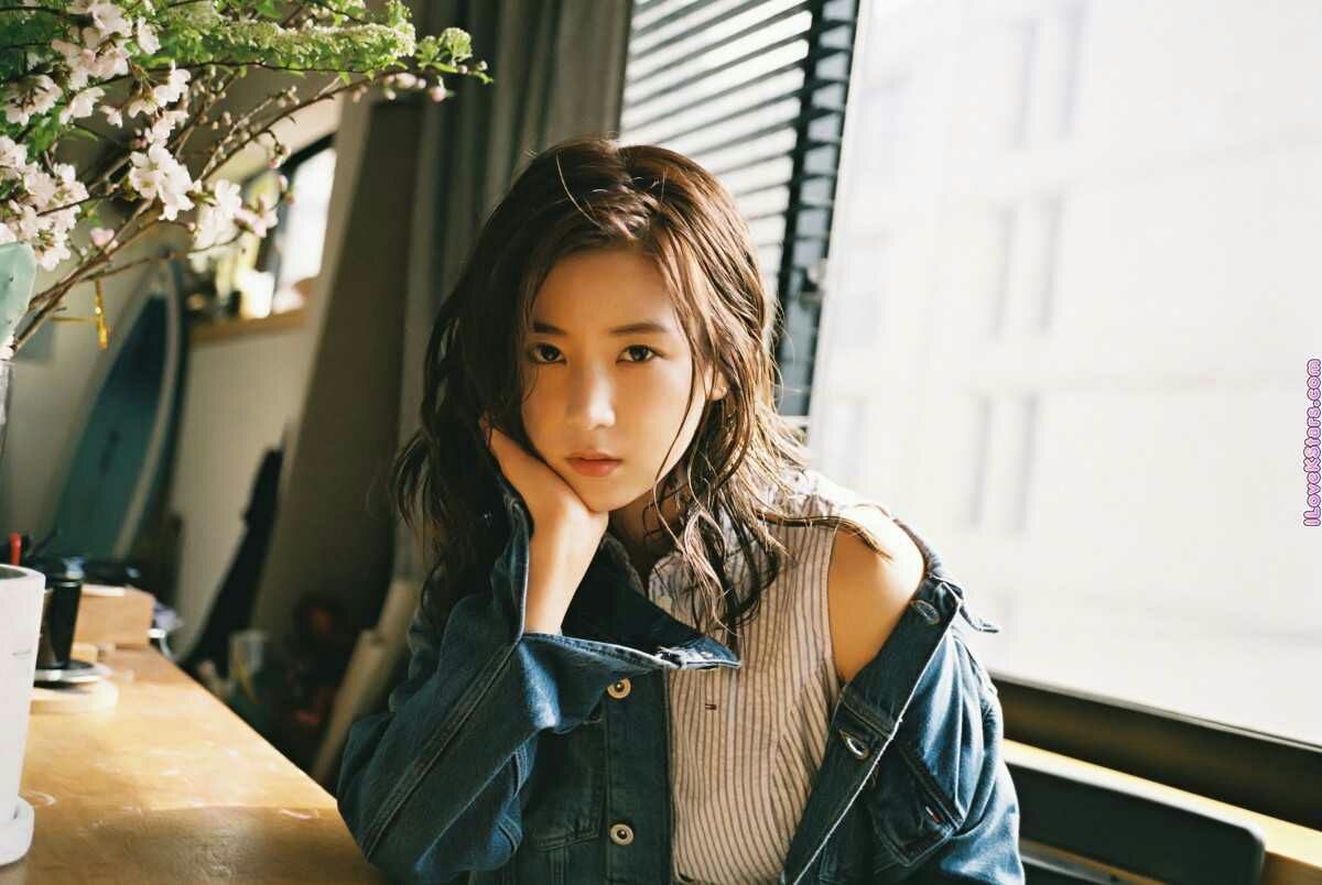 Gánh nặng với trưởng nhóm Kpop ảnh 20 Ganh nang voi truong nhom Kpop anh 20