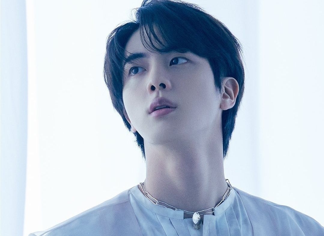 Tu idol bi gan mac bat tai den giong ca noi tieng toan cau anh 8