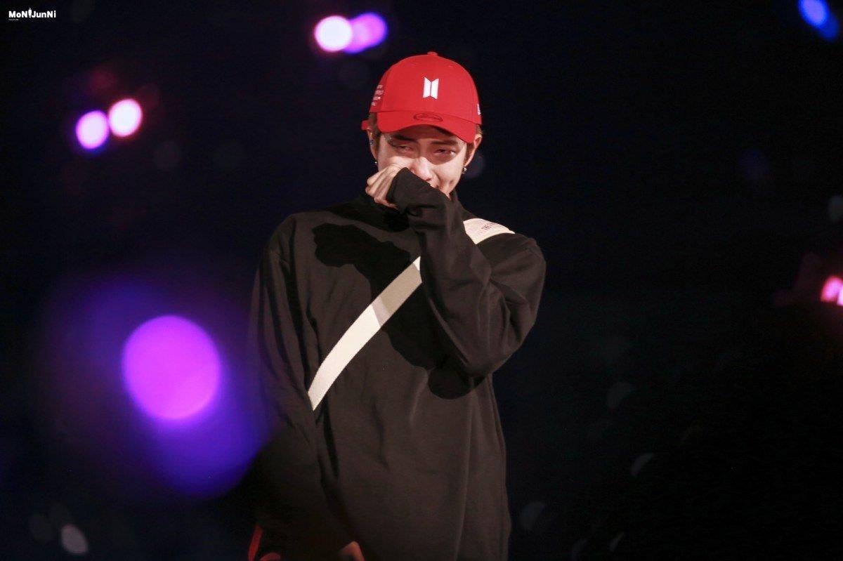 Tinh trang dang bao dong o Kpop anh 14