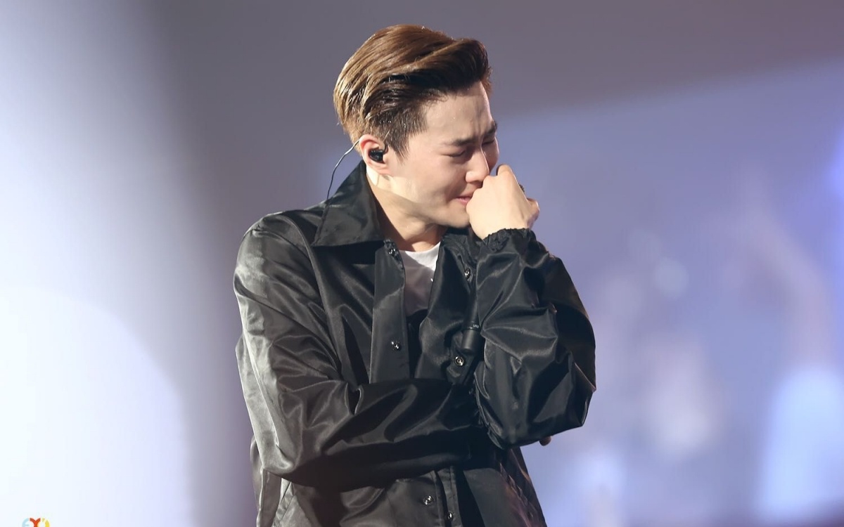 Tinh trang dang bao dong o Kpop anh 12