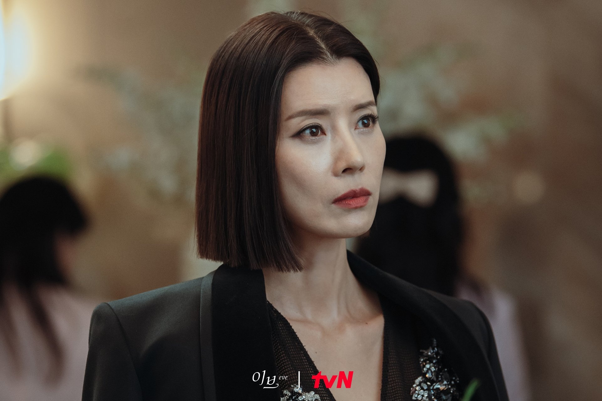 Màn tái xuất của “điên nữ” Seo Ye Ji gây thất vọng ảnh 16 Man tai xuat cua “dien nu” Seo Ye Ji gay that vong anh 16