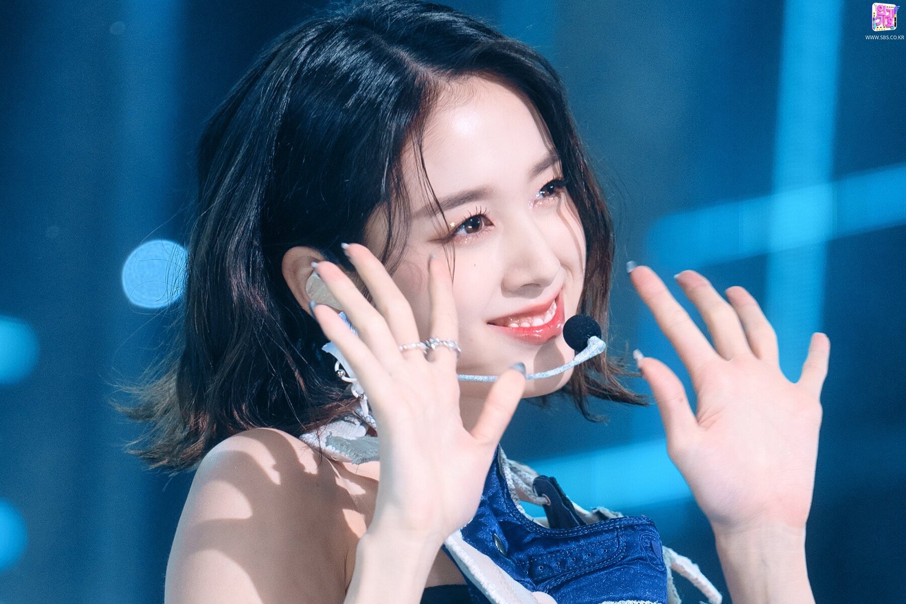 Dang sau anh hao quang cua nhung than tuong nho tuoi anh 8