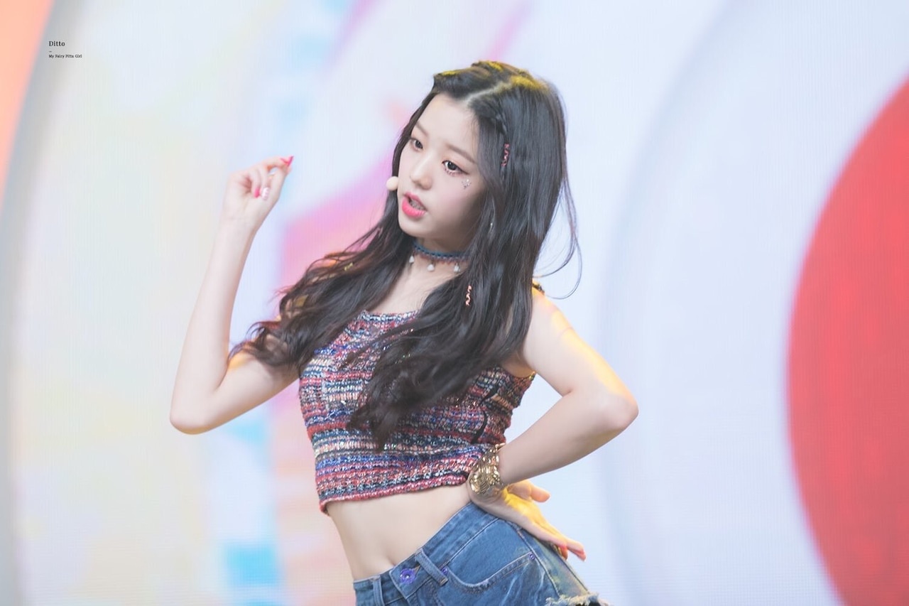 Dang sau anh hao quang cua nhung than tuong nho tuoi anh 9