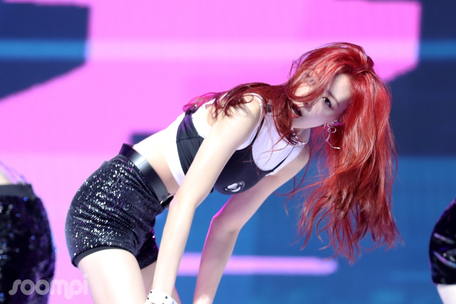 Dang sau anh hao quang cua nhung than tuong nho tuoi anh 12