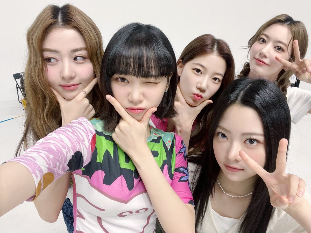 su canh tranh noi bo o Kpop anh 13