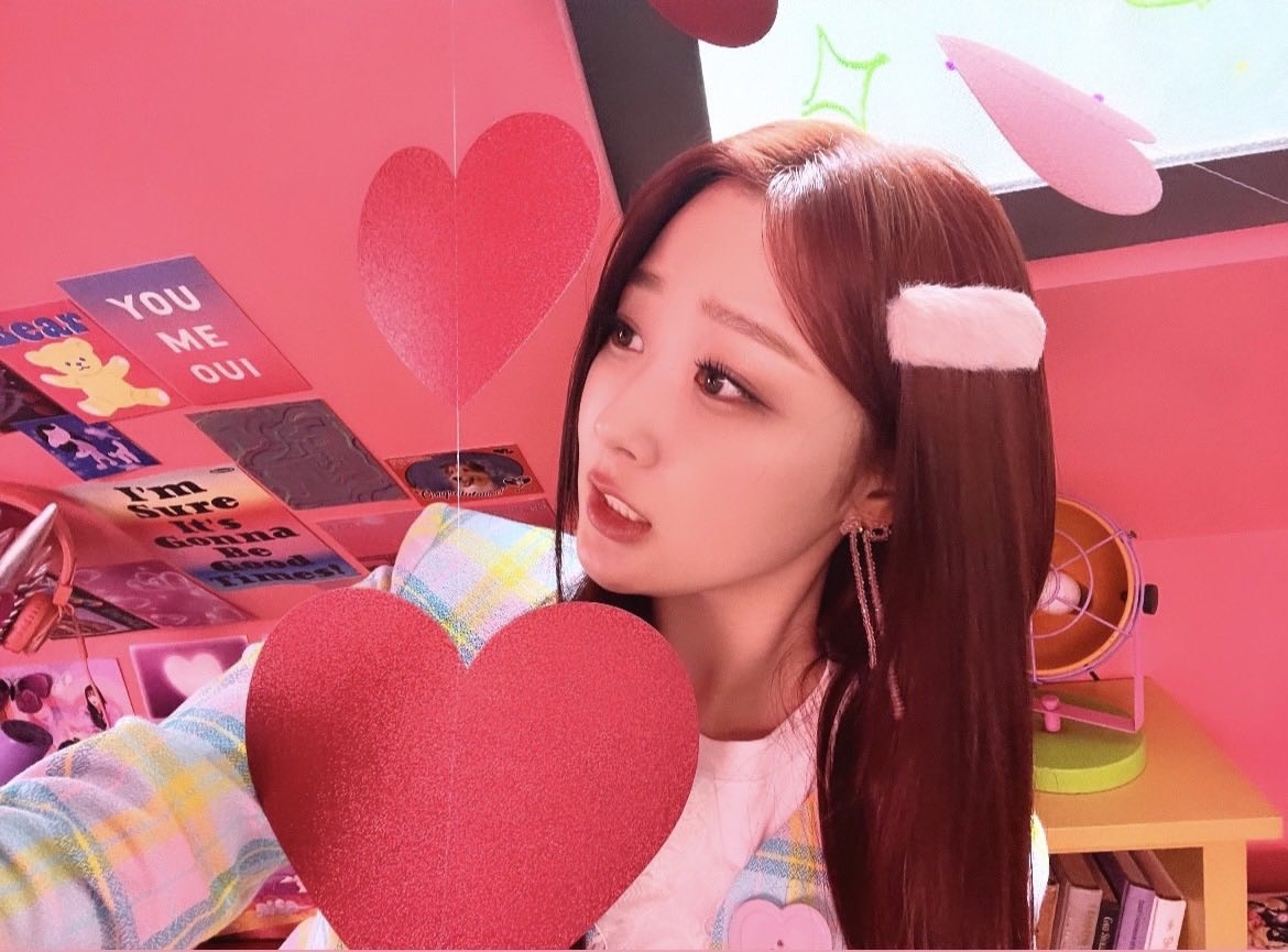 Nhung bong hong lai the he moi Kpop anh 3