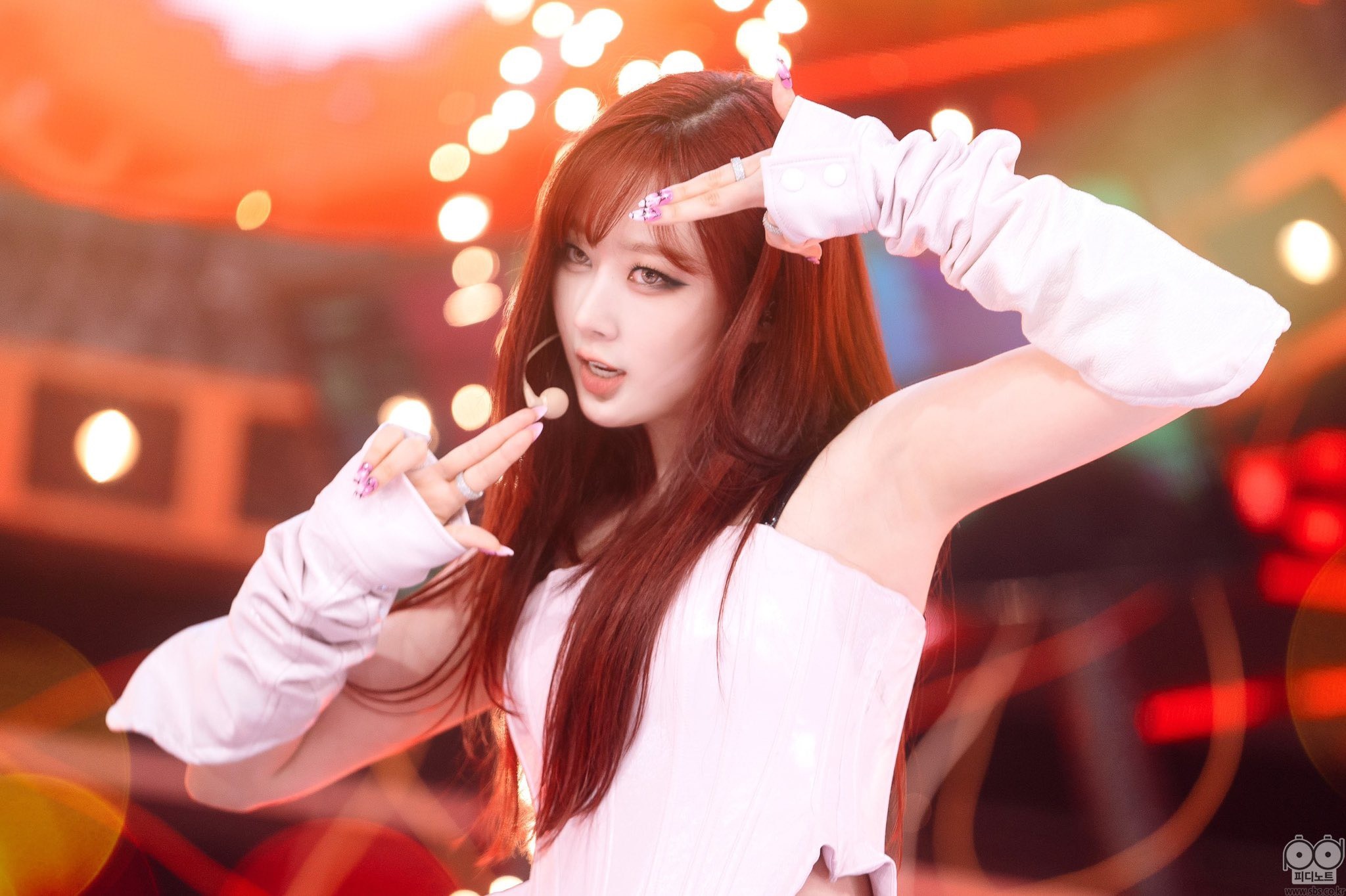 Nhung bong hong lai the he moi Kpop anh 2