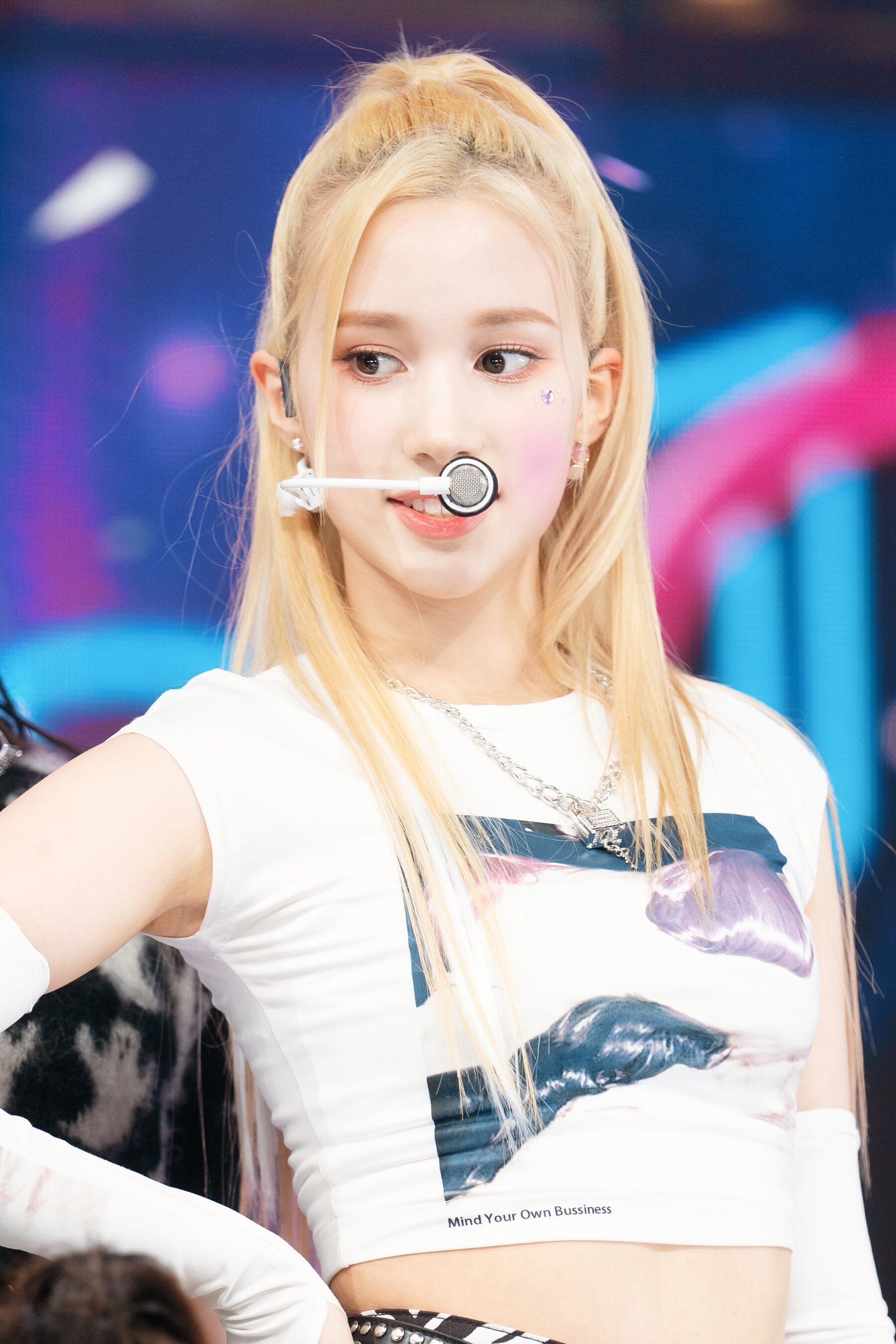 Những bông hồng lai thế hệ mới Kpop ảnh 10 Nhung bong hong lai the he moi Kpop anh 10