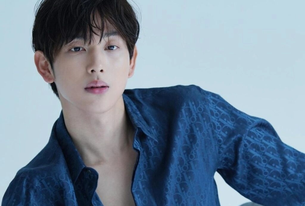 Nam idol khong lep ve trong bom tan Han Quoc hinh anh