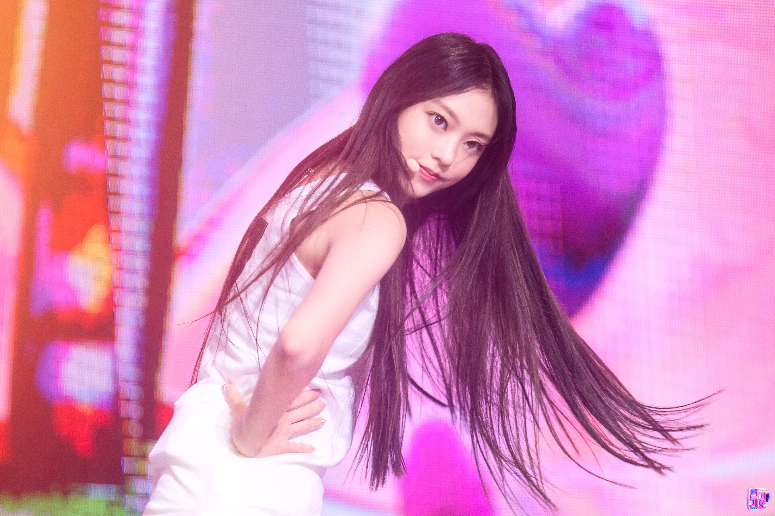 nu idol 16 tuoi anh 1