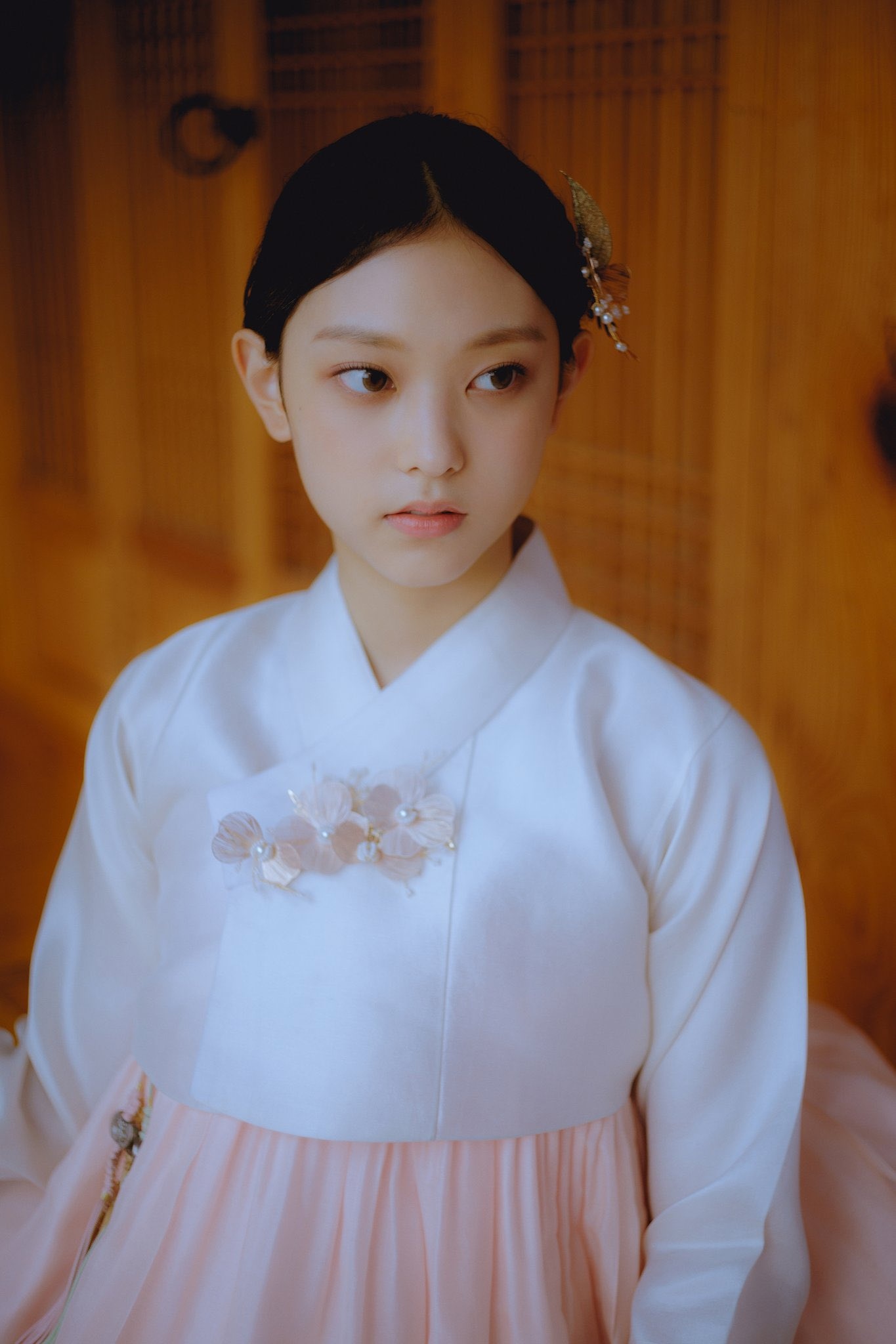 nu idol 16 tuoi anh 7