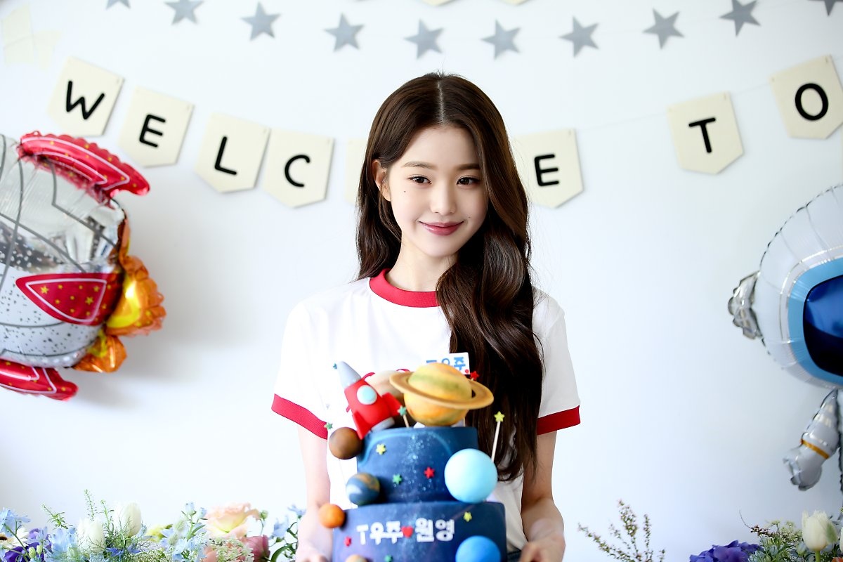 idol gen 4 noi tieng anh 3