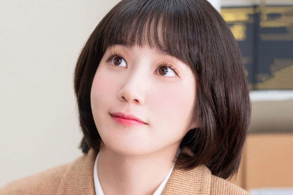 nu bieu tuong anh 13