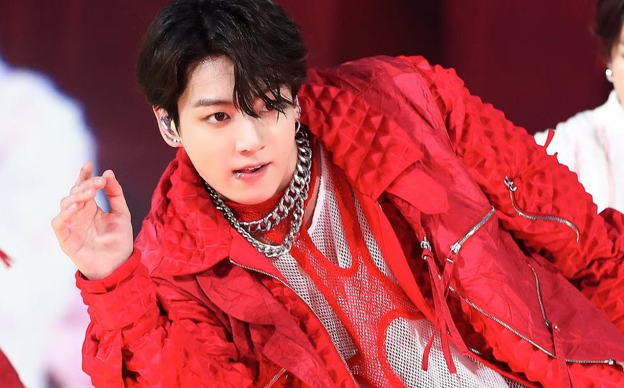 Su quyen ru cua Jung Kook (BTS) hinh anh