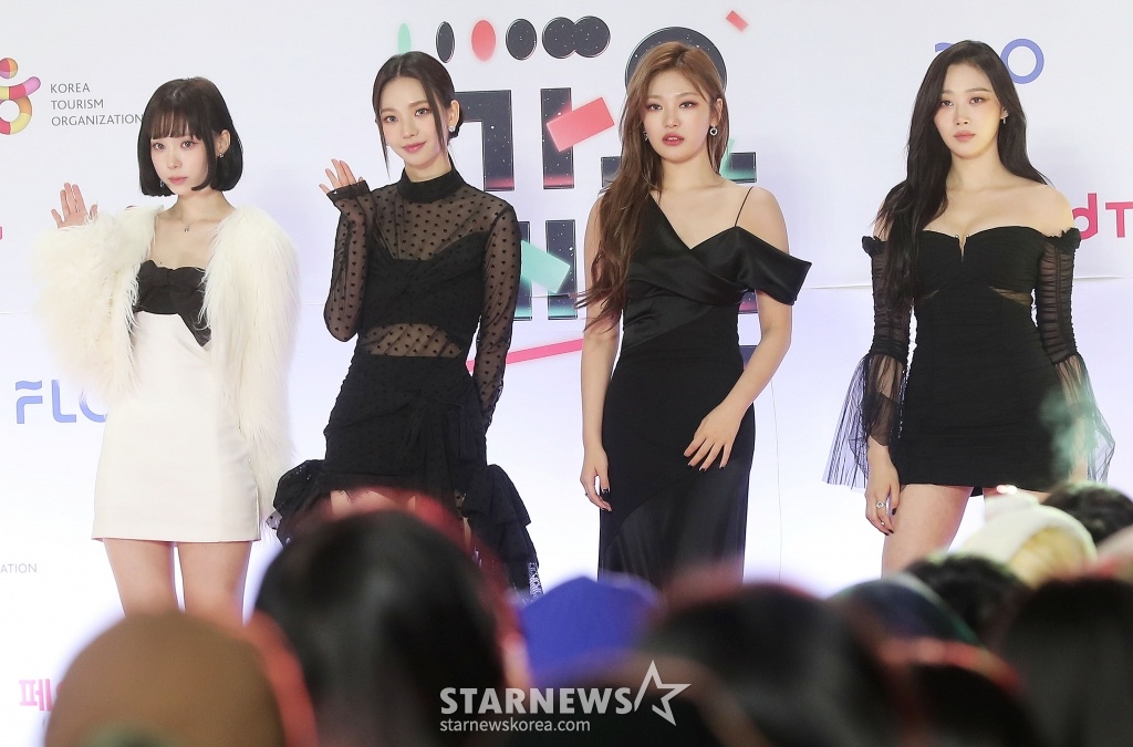 NewJeans tren tham do anh 3