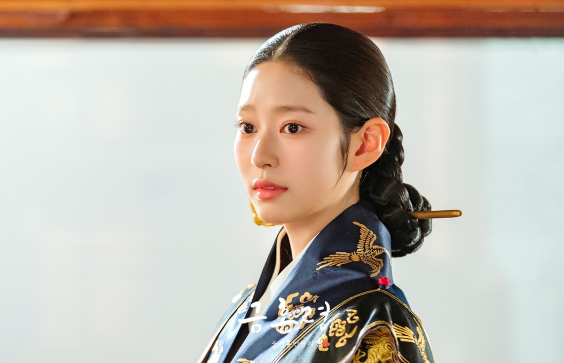 My nhan co trang moi cua man anh xu Han hinh anh