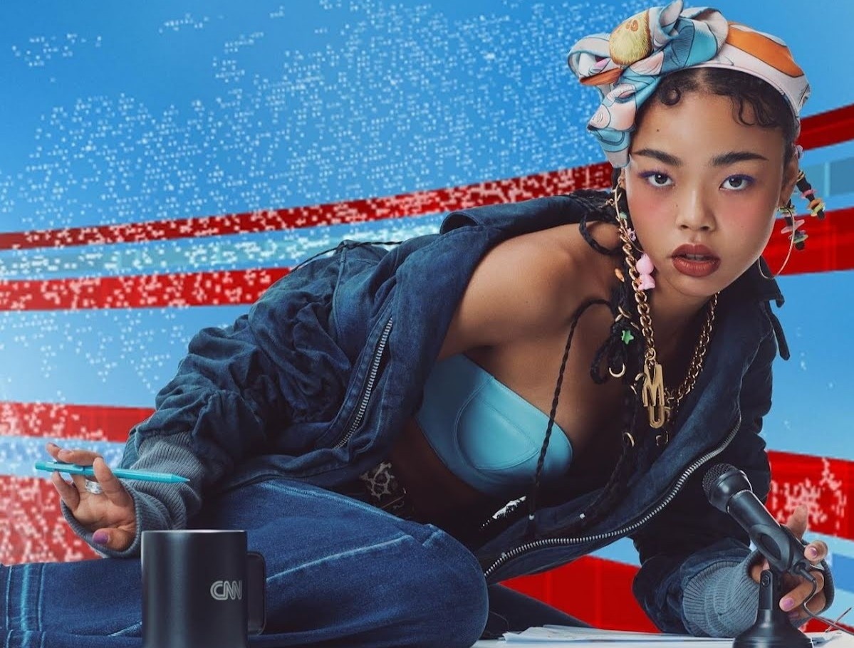 Nguoi mau goc Phi dau tien duoc SM chieu mo hinh anh