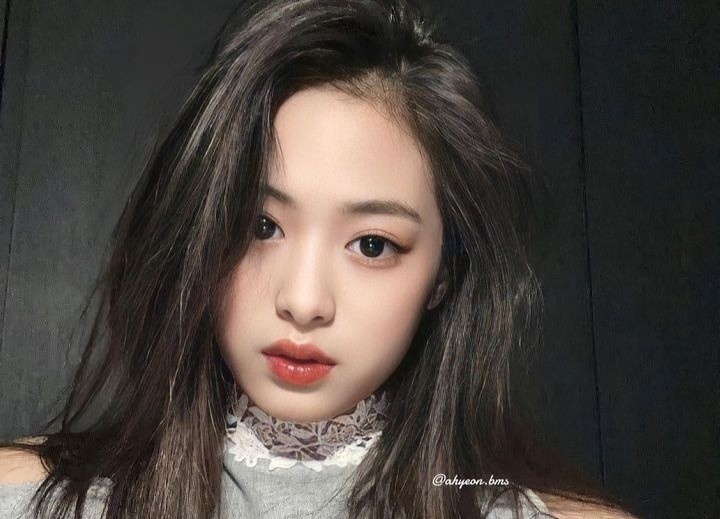 ‘Jennie thu hai’ cua YG la ai? hinh anh