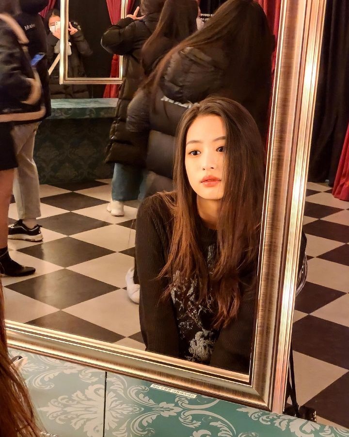 Jennie thu hai cua YG anh 8