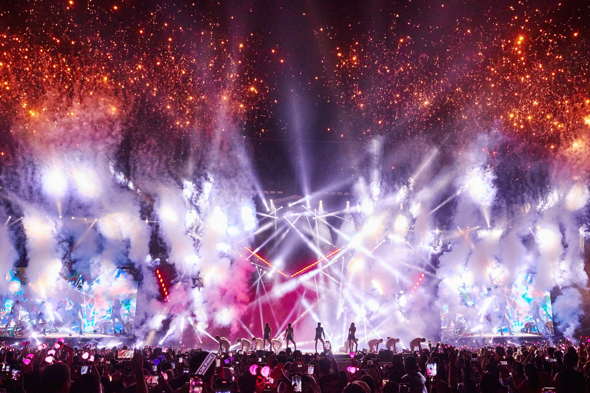 YG cung co vi the anh 2