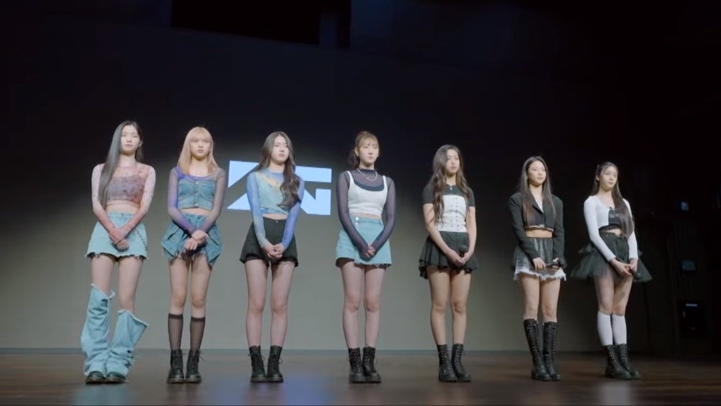 YG cung co vi the anh 12