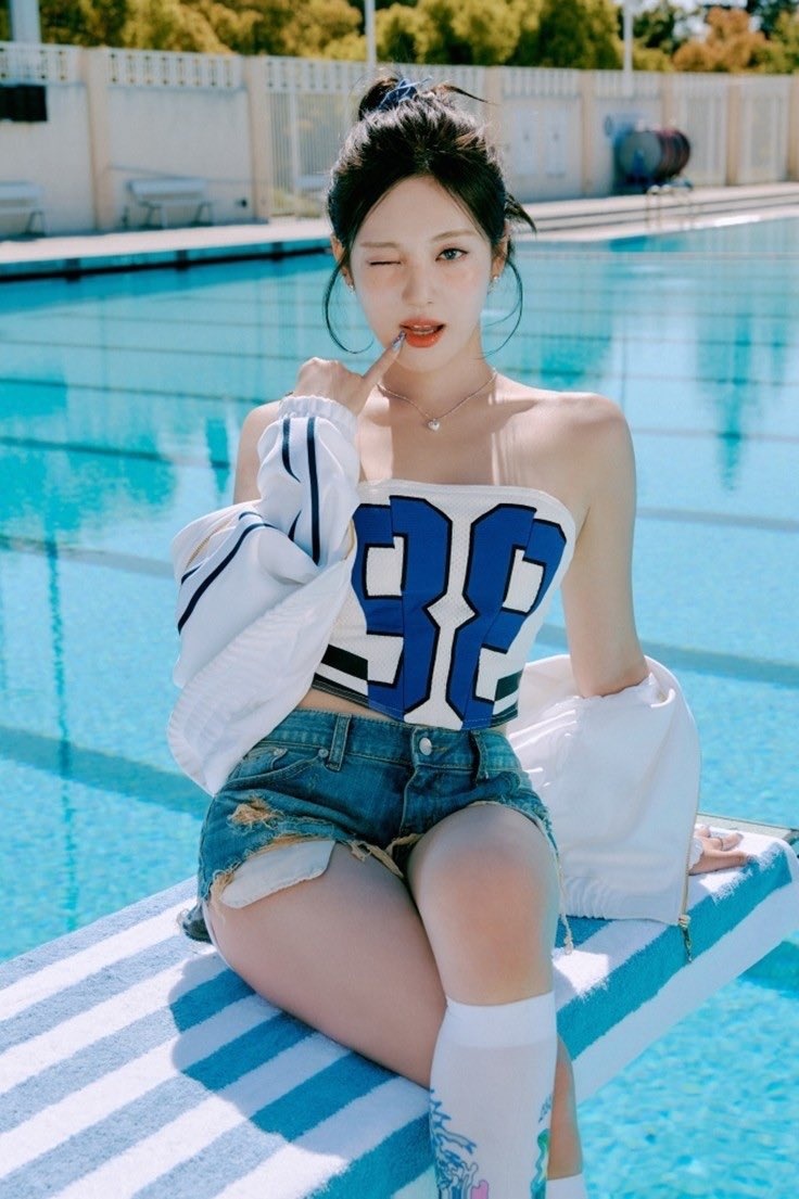 nhan sac Ningning anh 9