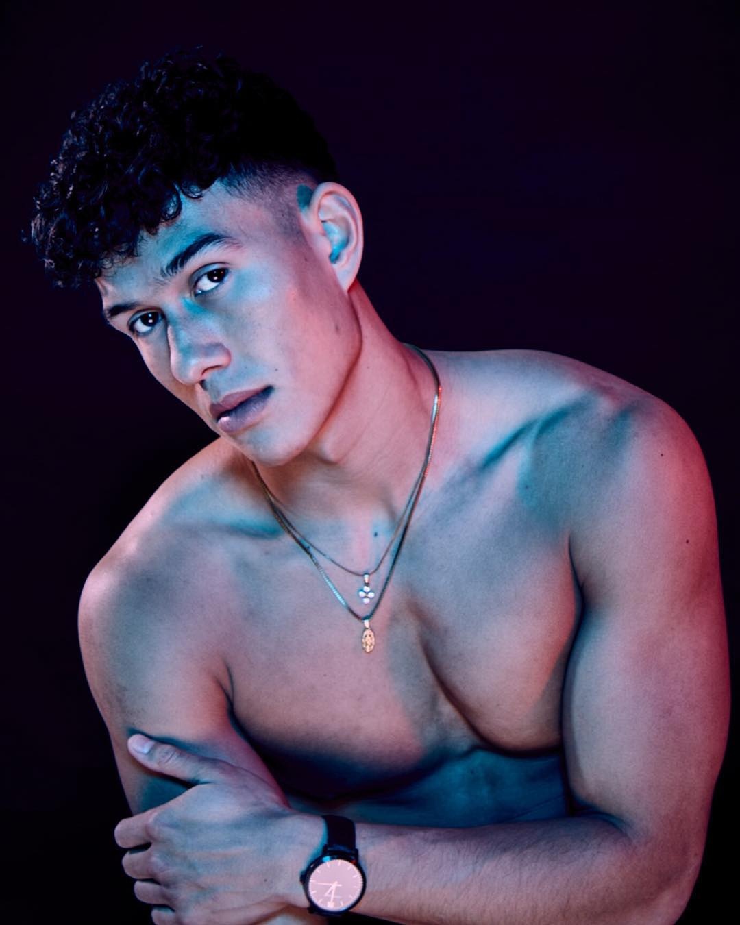 Than hinh chuan nguoi mau cua cau thu Philippines anh 4