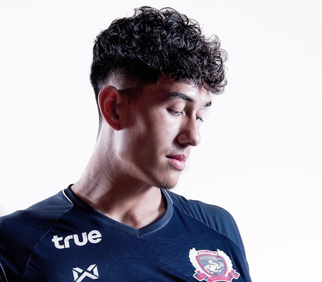 Chang hau ve dien trai, cao 1,83 m cua doi tuyen Philippines hinh anh