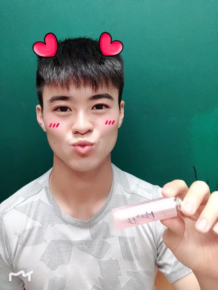 Anh cac cau thu tuyen VN khi con be anh 14