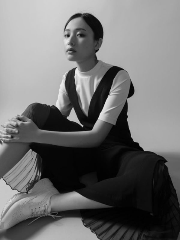 Hot girl 9X Hong Kong duoc de cu Nu dien vien xuat sac anh 4