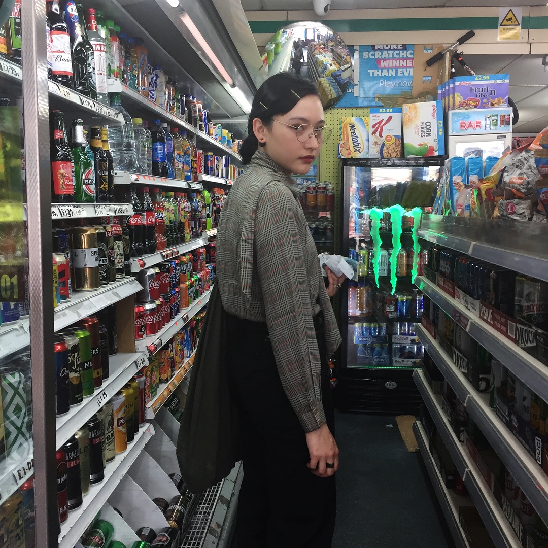 Hot girl 9X Hong Kong duoc de cu Nu dien vien xuat sac anh 19