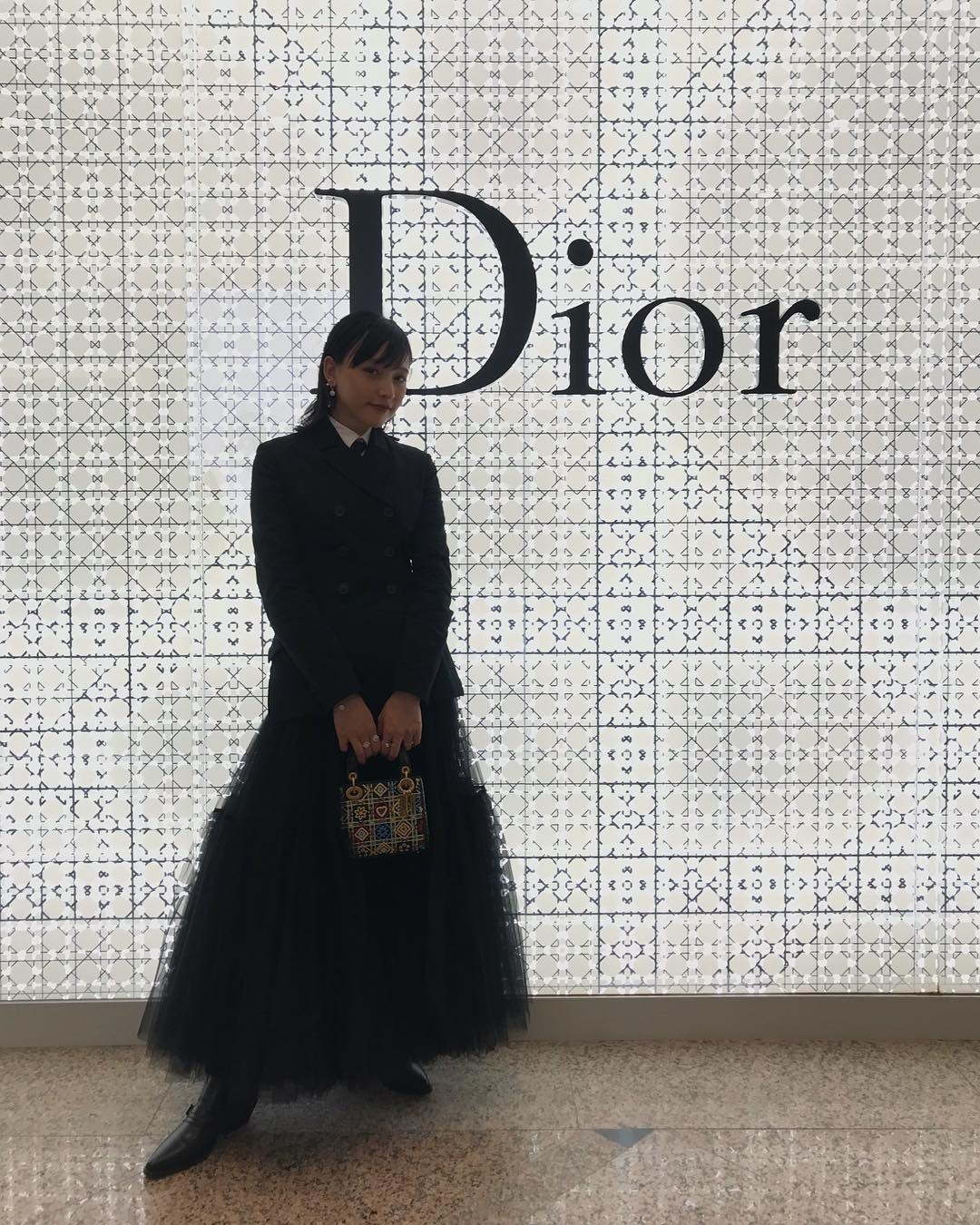 Hot girl 9X Hong Kong duoc de cu Nu dien vien xuat sac anh 3