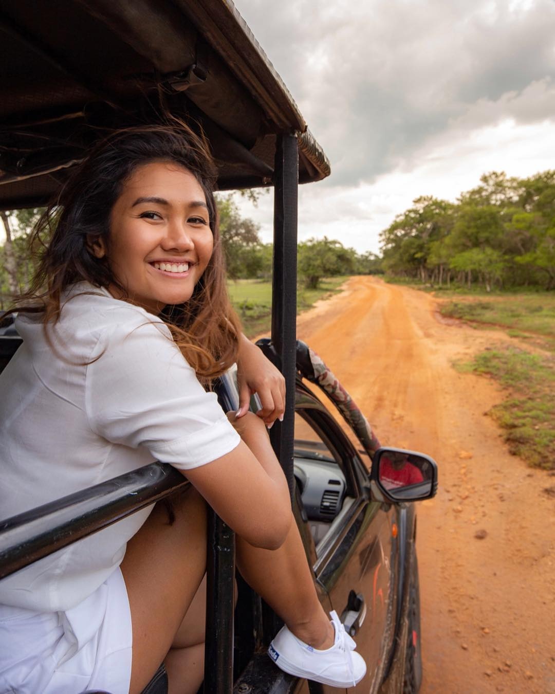 co gai Philippines co ve ngoai giong H'Hen Nie anh 11