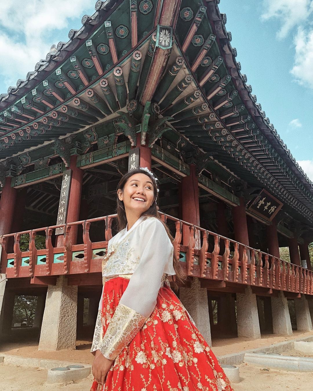 co gai Philippines co ve ngoai giong H'Hen Nie anh 12