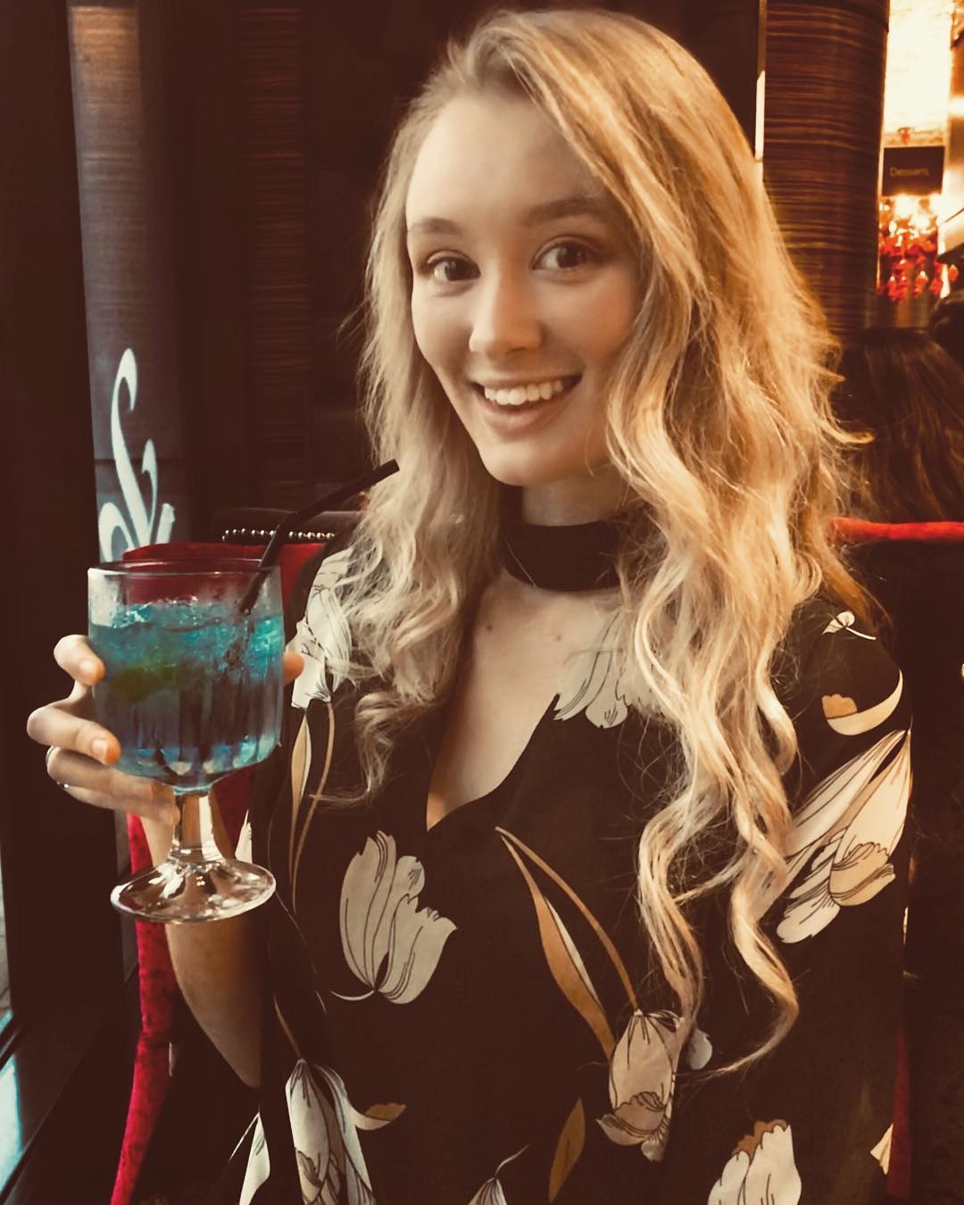 doi vo chong co ngoai hinh chenh lech anh 5