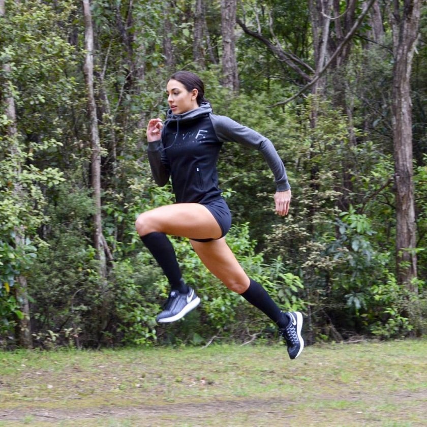 Ve ngoai nong bong cua HLV the hinh 9X anh 9