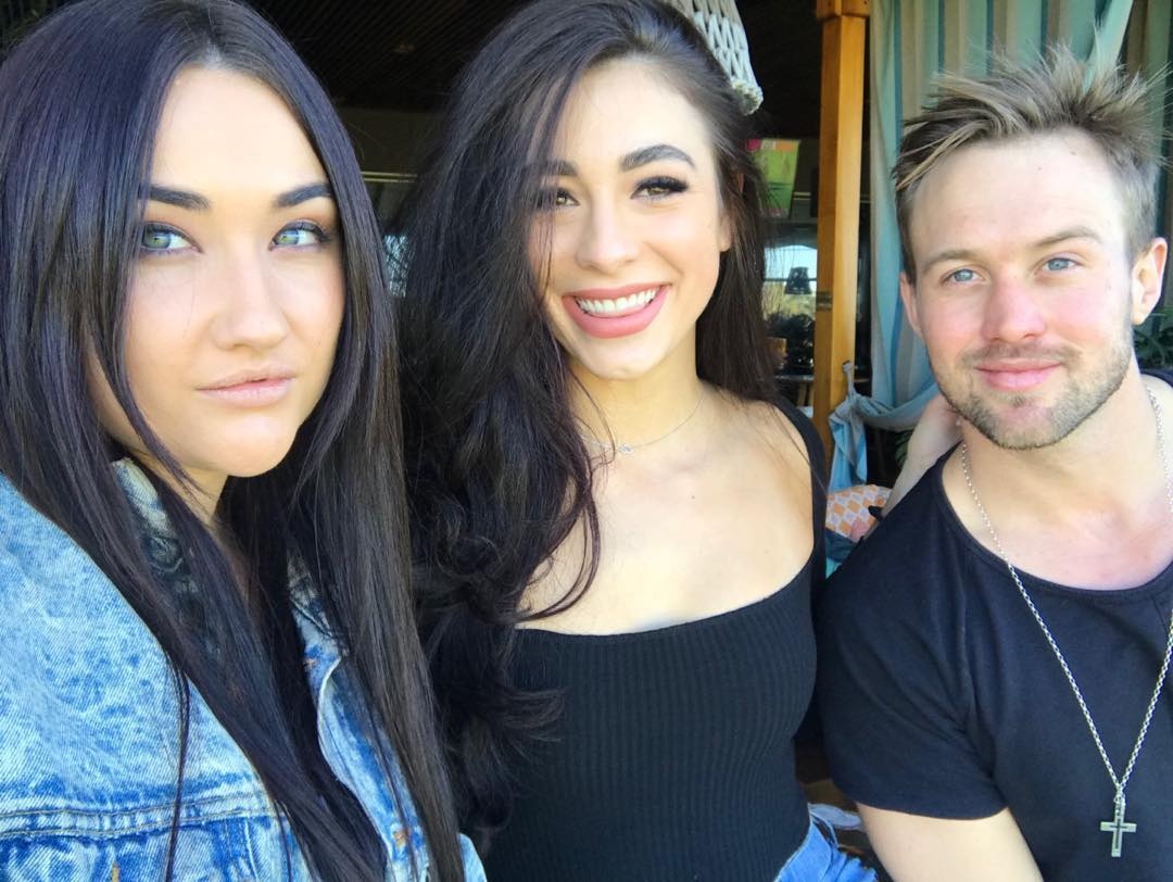 Ve ngoai nong bong cua HLV the hinh 9X anh 15