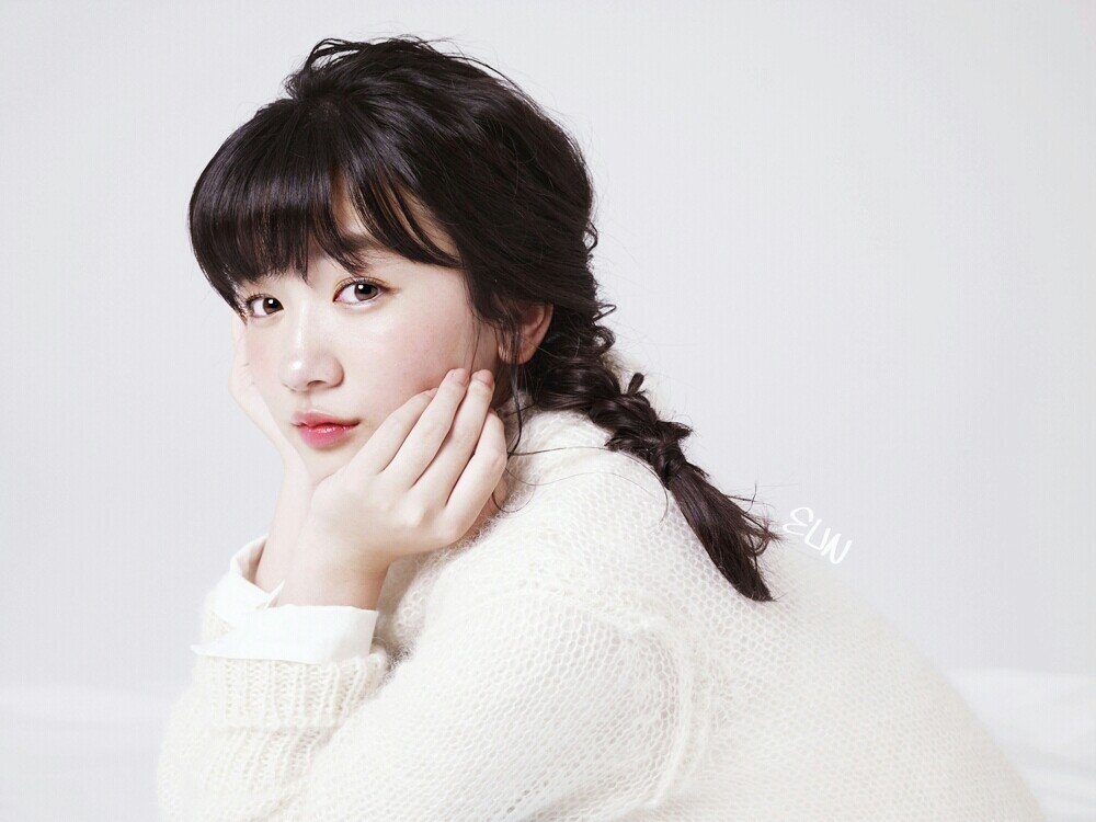 'Nu than quang cao' 19 tuoi noi tieng o Nhat Ban hinh anh