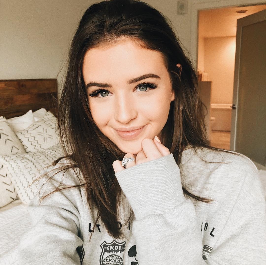 Co nang hot girl ket hon tu nam 20 tuoi anh 3