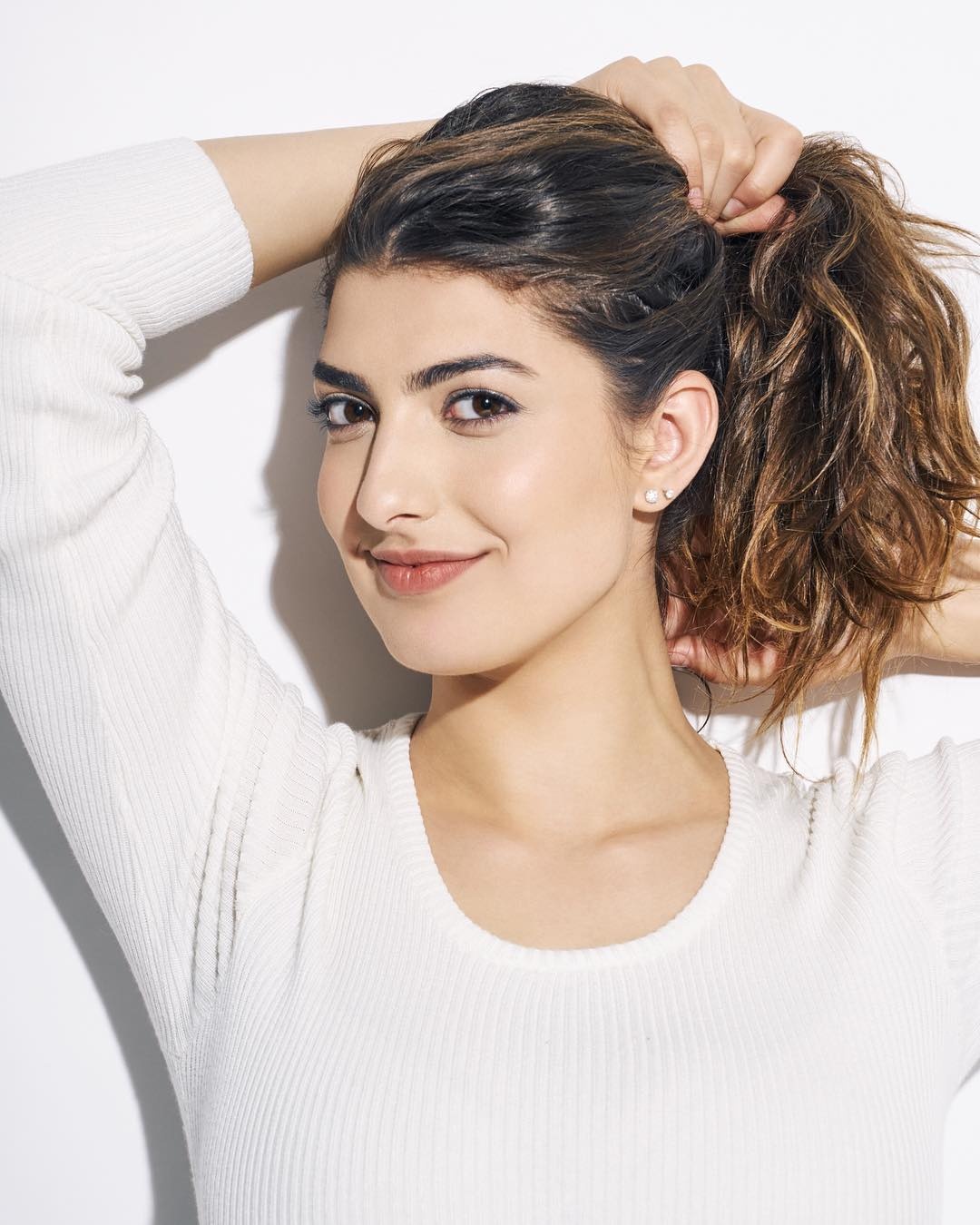 Beauty blogger 9X co ve ngoai nong bong anh 1