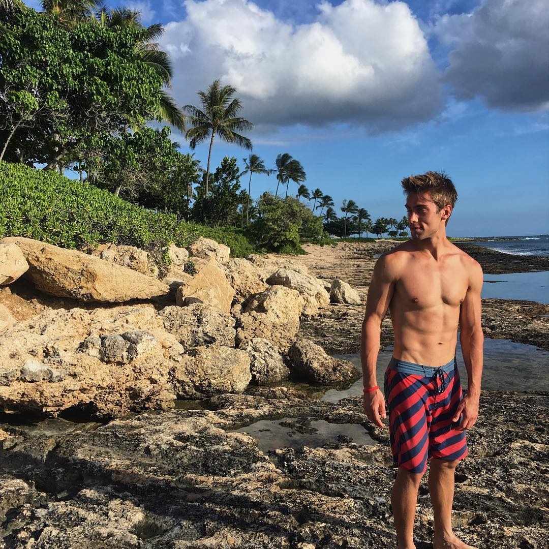 Ban trai moi cua Selena Gomez anh 5