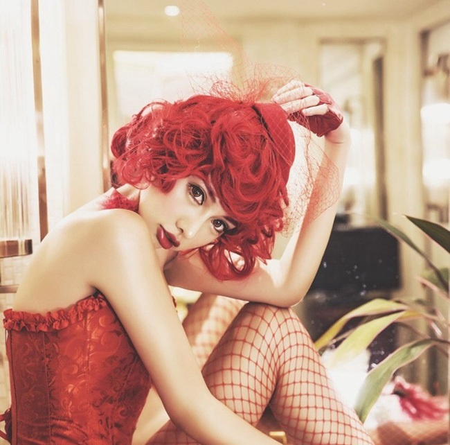 4 hot girl noi tieng chau A sinh nam 1995 anh 9