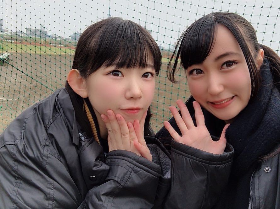 Hot girl 23 tuoi co guong mat nhu hoc sinh anh 13