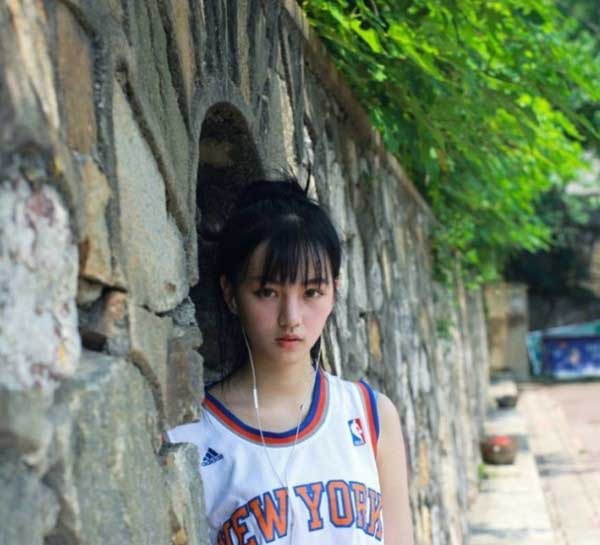 4 hot girl noi tieng chau A sinh nam 1995 anh 15