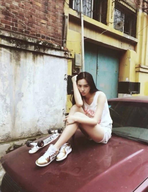 Nhan sac doi thuc gay that vong cua nu than Vu Han anh 4