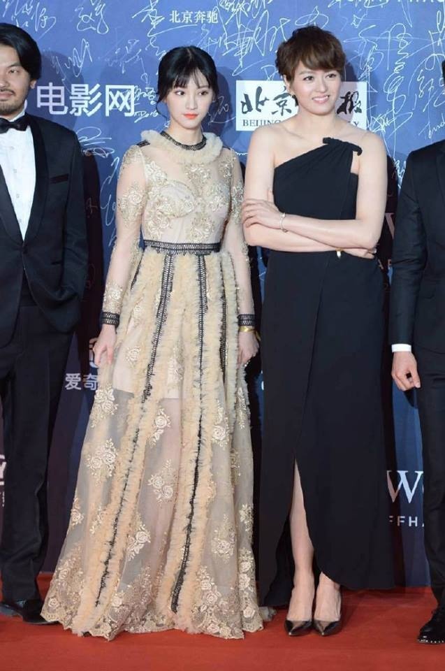 Nhan sac doi thuc gay that vong cua nu than Vu Han anh 10