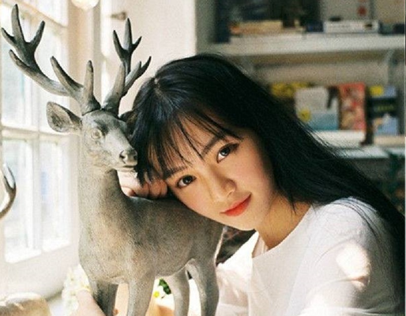 'Nu than Dai hoc Vu Han' tro thanh dien vien sau khi noi tieng hinh anh