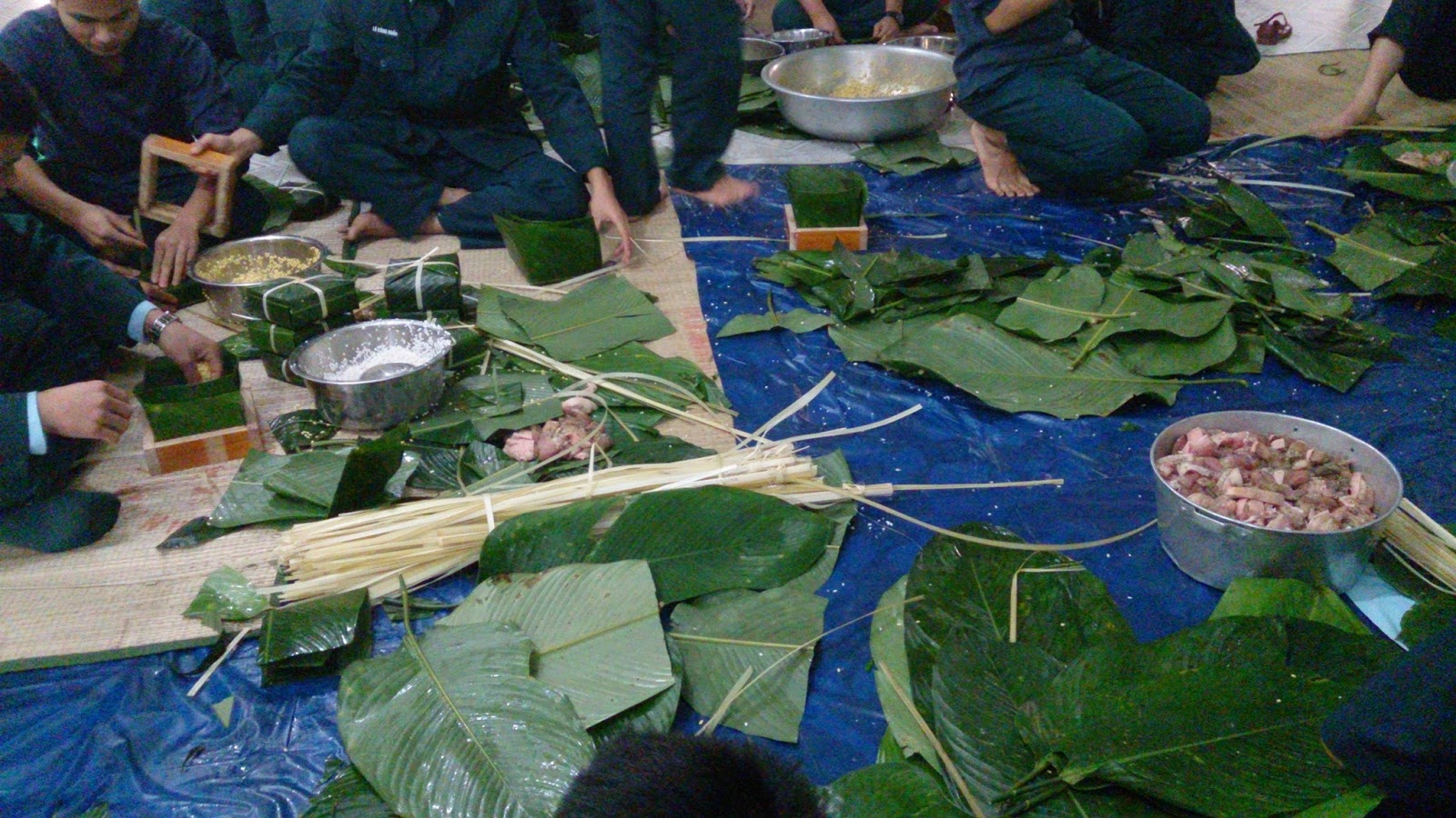 Tết của sinh viên trường an ninh quân đội phải trực ảnh 4 Tet cua sinh vien truong an ninh quan doi phai truc anh 4